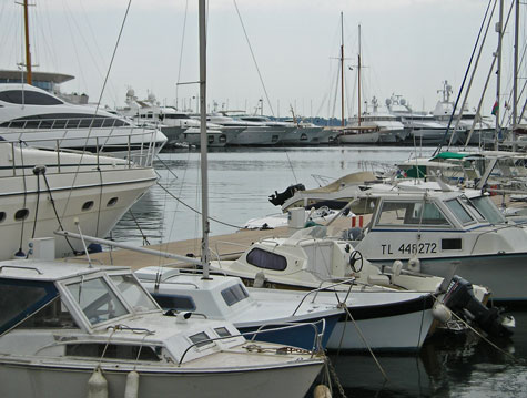 Public Transportation in Cannes France